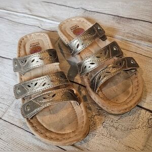 Earth Spirit  Size 7.5 Metallic Rubi Hook & Loop Slip On Comfort Leather Sandals